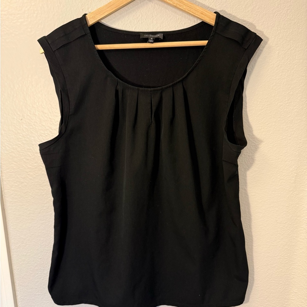 The Limited‎ Black Pleated Blouse